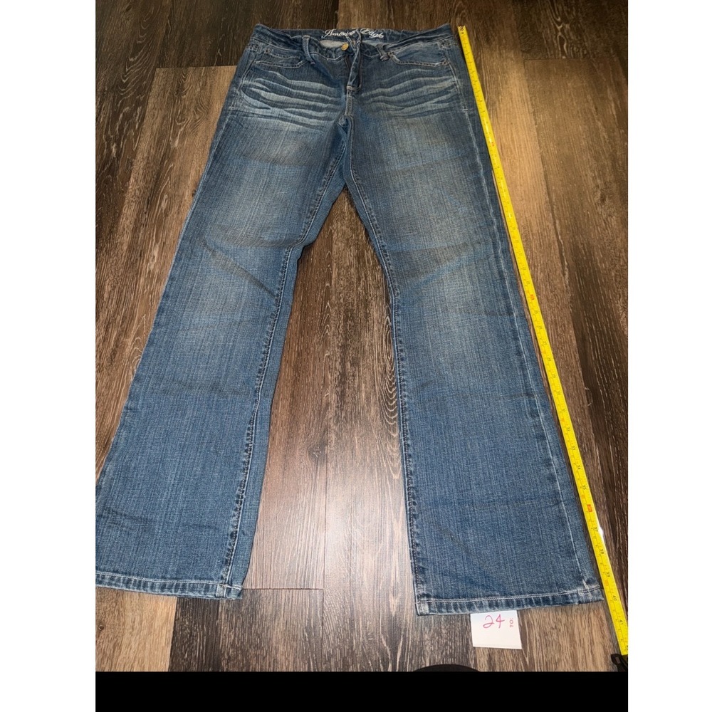 American Eagle True Boot Jeans Y2K Medium Wash Whiskered Stretch‎ Denim women